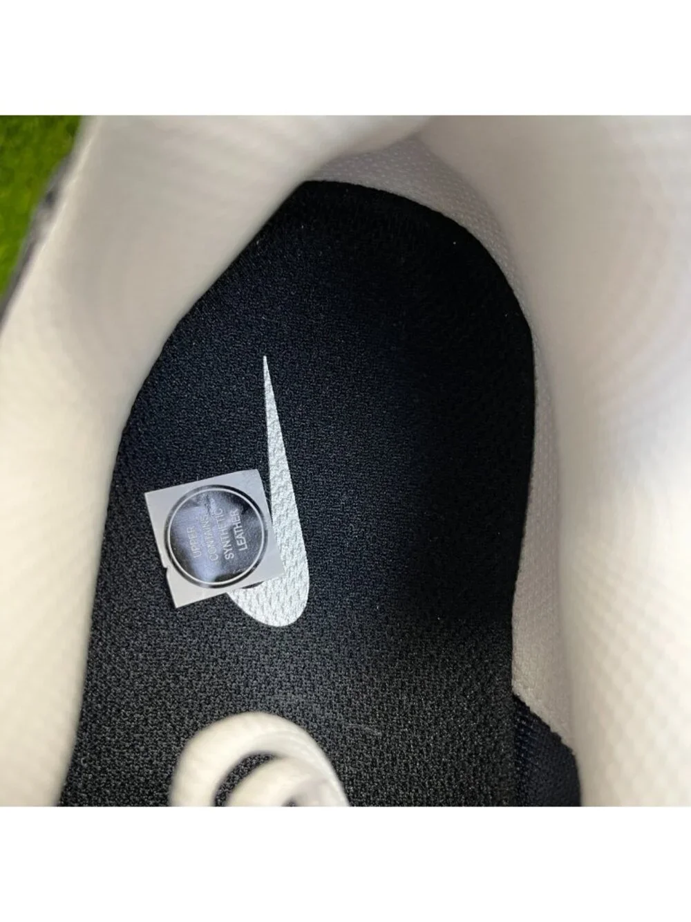 Nike Air Pegasus 2005 Mens Size 9 White Black Silver Running Shoes Sneakers